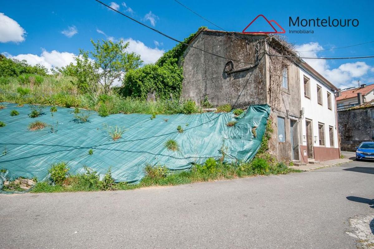 Venta de chalet independiente en Chalet pareado en Barrio Guadalupe, Campus norte - S.Caetano, Santiago de Compostela, Santiago de Compostela
photo 2