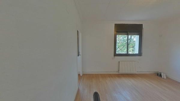 Продажа квартиры на Piso en Calle de Pavia, Sants, Barcelona, Барселона
thumbnail 2