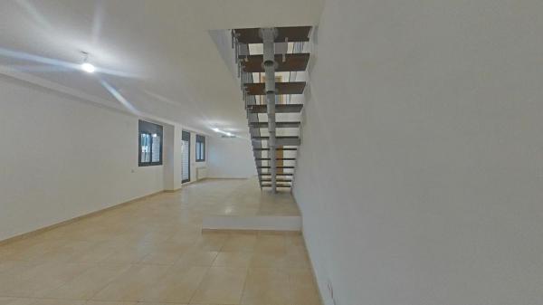 Sprzedaż mieszkania w Piso en Calle del Perú, Riera Alta - Llatí, Santa Coloma de Gramenet, Santa Coloma de Gramenet
thumbnail 2
