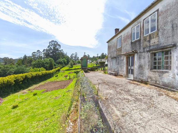 Casa o chalet independiente en Frais, Campus sur - Santa Marta, Santiago de Compostela thumbnail 2