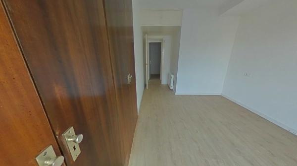 Sale of flat in Piso en Avenida del Paral·lel, El Poble Sec - Parc de Montjuïc, Barcelona, Barcelona
thumbnail 2