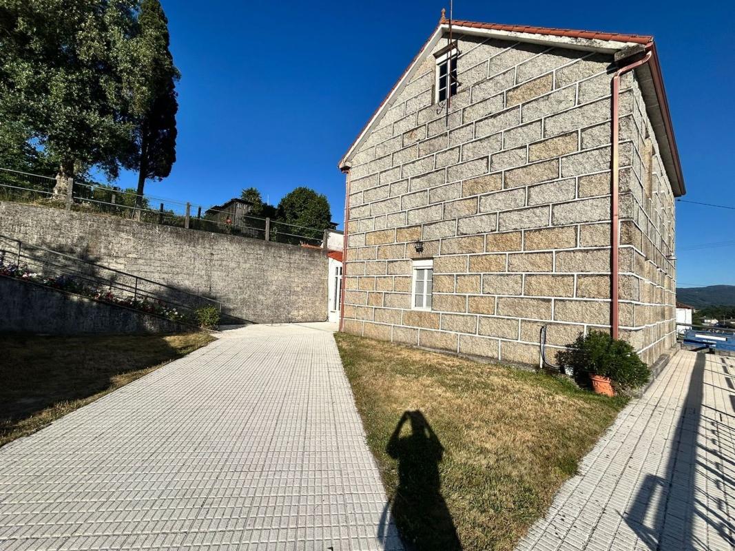 Propiedades en venta y alquiler en España photo 4