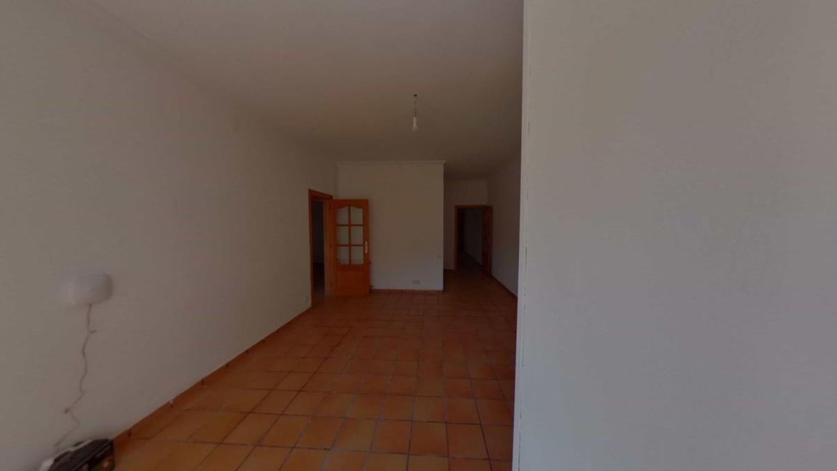 Sale of apartment in Piso en Avenida de Manuel Girona, El Castell-Poble Vell, Castelldefels, Castelldefels
 photo 3