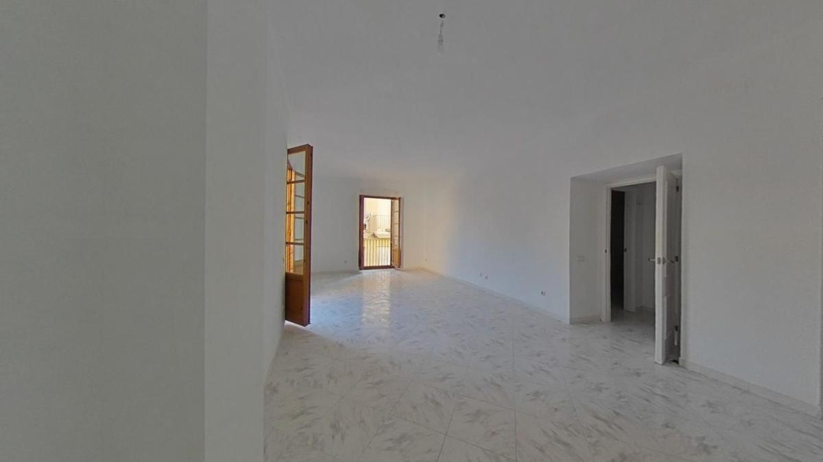 Продажа квартиры на Piso en Calle de l'Aigua, Centre Vila - La Geltrú, Vilanova i la Geltrú, Вилановa и ла Хельтру
photo 2