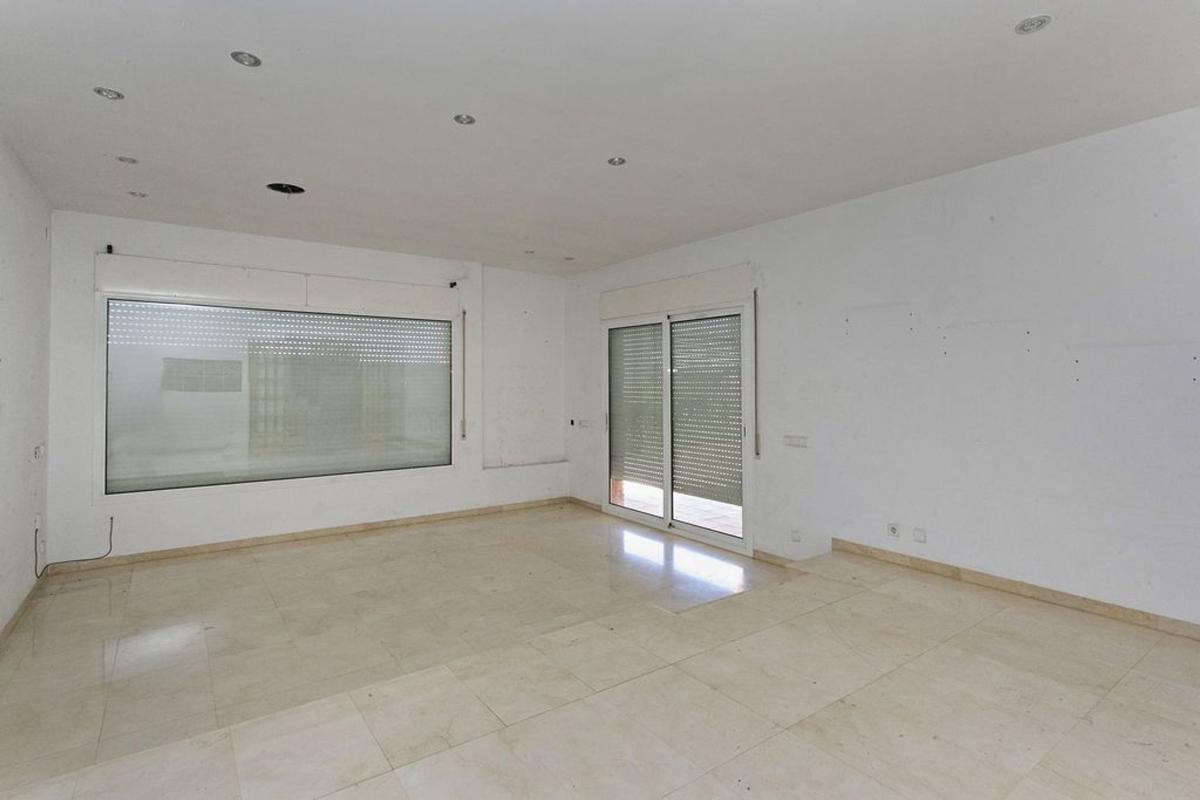 Недвижимость на продажу и в аренду в Испании photo 3
