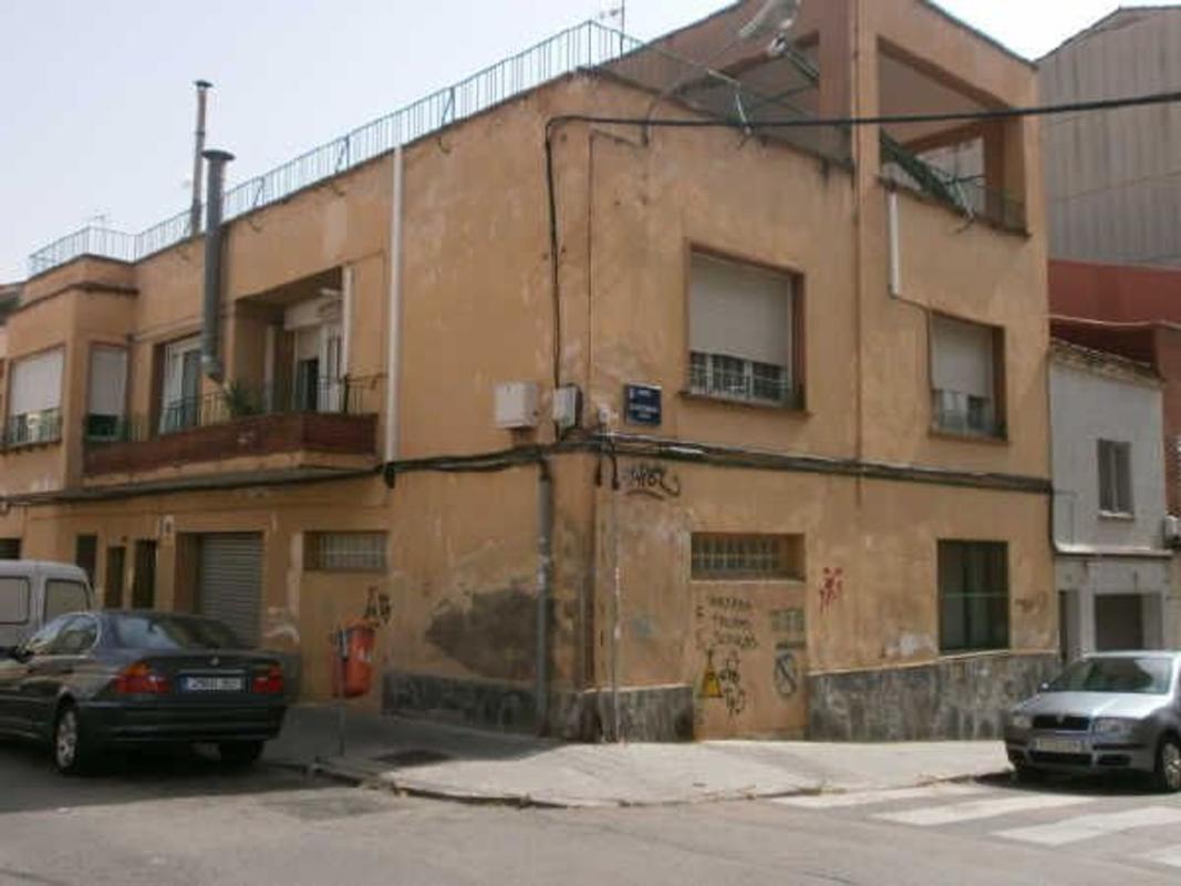 Venta de chalet independiente en Casa o chalet en Calle de Marconi, Ca n'Aurell, Terrassa, Terrassa
photo 1