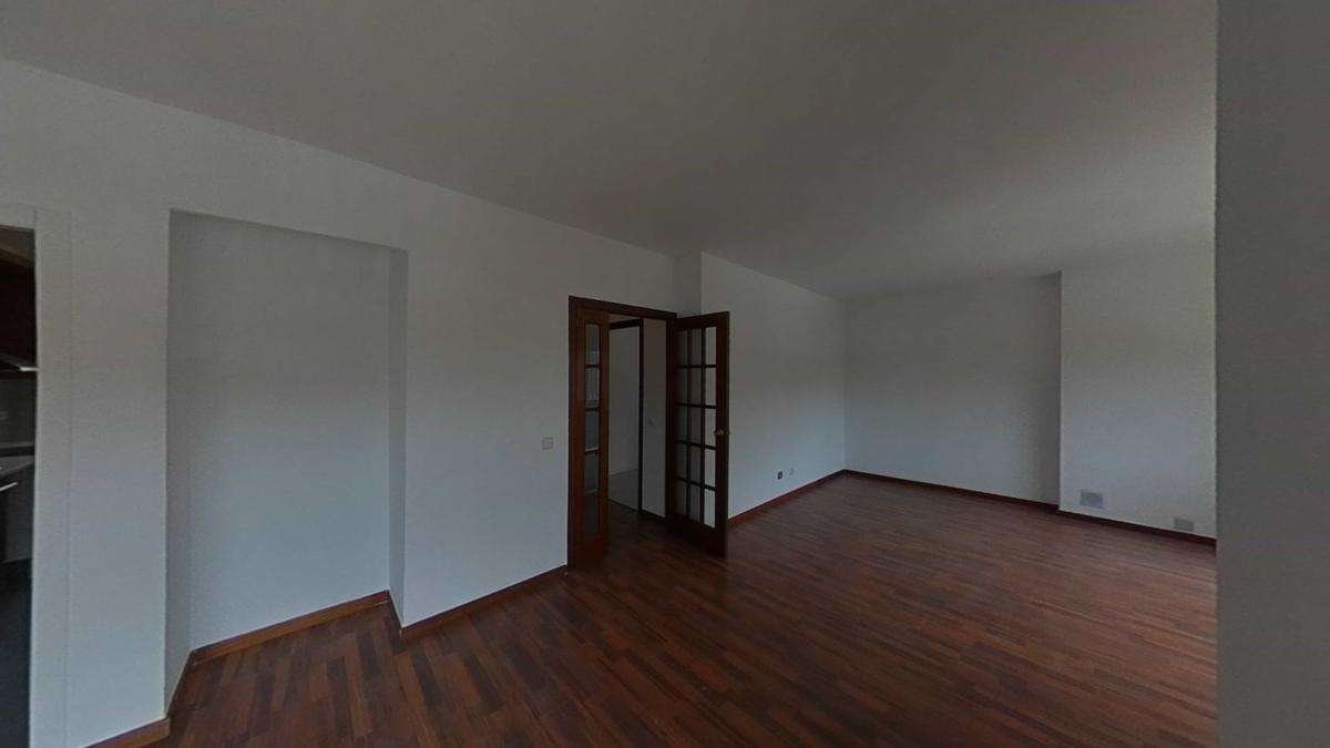 Venta de chalet independiente en Chalet pareado en Calle Ferrer i Guàrdia, La Roureda, Viladecans, Viladecans
photo 2
