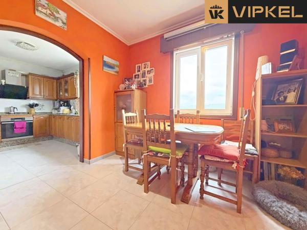 Chalet adosado en Lugar Ervedins, Loureda-Lañas-Barrañán, Arteixo photo 1