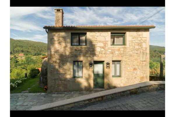 Casa o chalet independiente en Cando de Arriba, Outes thumbnail 1