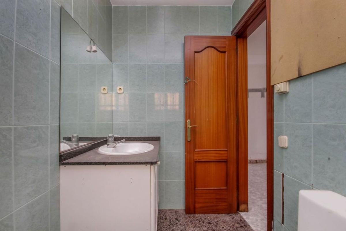 Propiedades en venta y alquiler en España photo 1