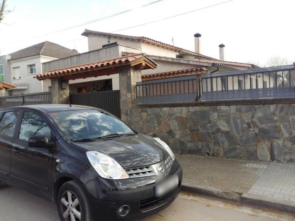 Casa o chalet independiente en Calle d'Astúries, Mirasol, Sant Cugat del Vallès photo 3