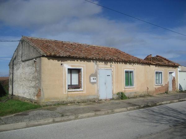 Casa o chalet independiente en Bu-p-1001, Presencio photo 1