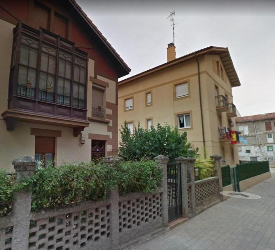 Venta de piso en Piso en Calle del Olmo, Centro, Miranda de Ebro, Miranda de Ebro
photo 1