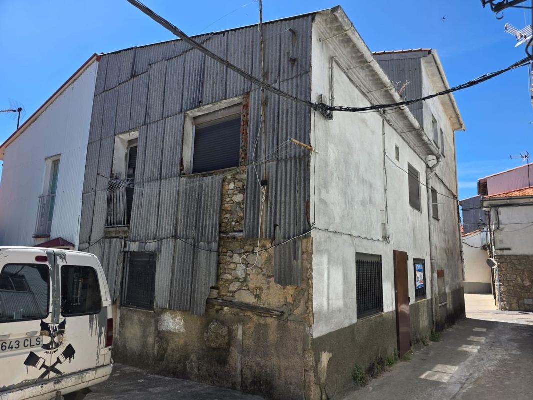 Venta de chalet independiente en Casa o chalet en Calle San Roque, Piornal, Piornal
photo 1
