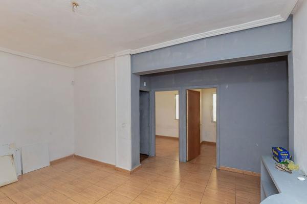 Venta de piso en Piso en Calle Río Po, Aldea Moret - La Cañada, Cáceres, Cáceres
thumbnail 1