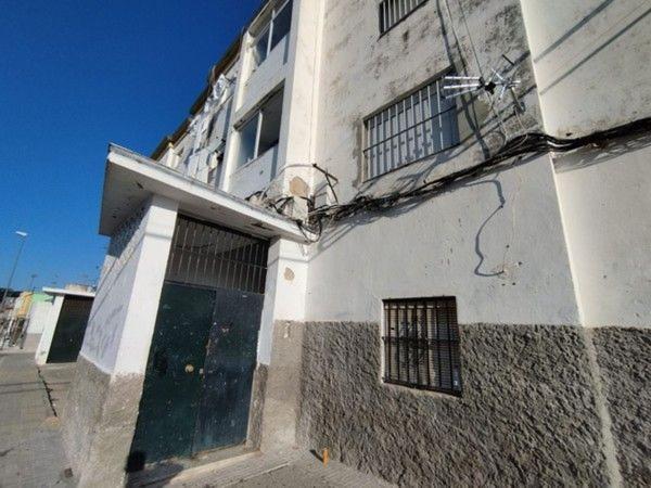 Продажа квартиры на Piso en Calle Conde de Mirasol, San Telmo - Federico Mayo - El Porta, Jerez de la Frontera, Херес-де-ла-Фронтера
 photo 2