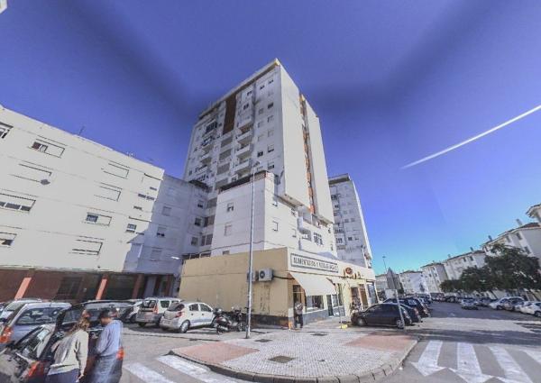 Продажа квартиры на Piso en Calle Federico García Lorca, Saladillo - La Piñera, Algeciras, Алхесирас
 photo