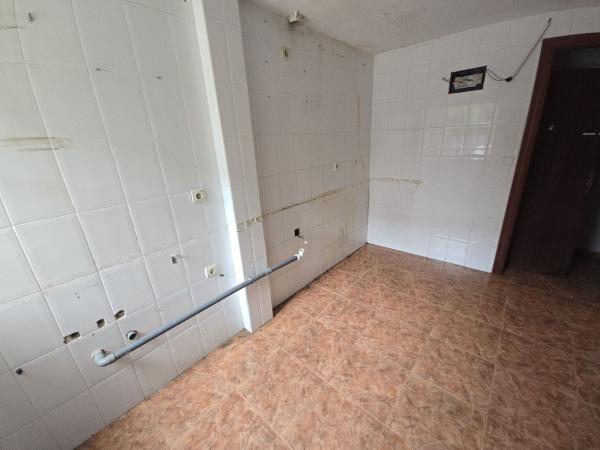 Продажа квартиры на Piso en Calle Doctor Marañón, Jerez Oeste, Jerez de la Frontera, Херес-де-ла-Фронтера
 photo 4