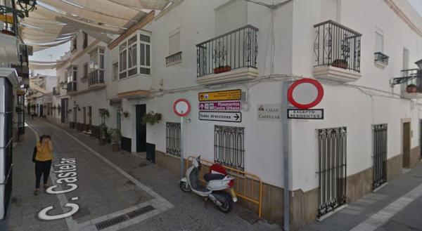 Sprzedaż mieszkania w Piso en Calle Castelar, Centro - La Costilla, Rota, Rota
photo 1