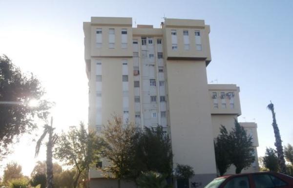 Продажа квартиры на Piso en Barrio Miraflores, Taraguilla-Zona Estación, San Roque, Сан-Роке
thumbnail 2