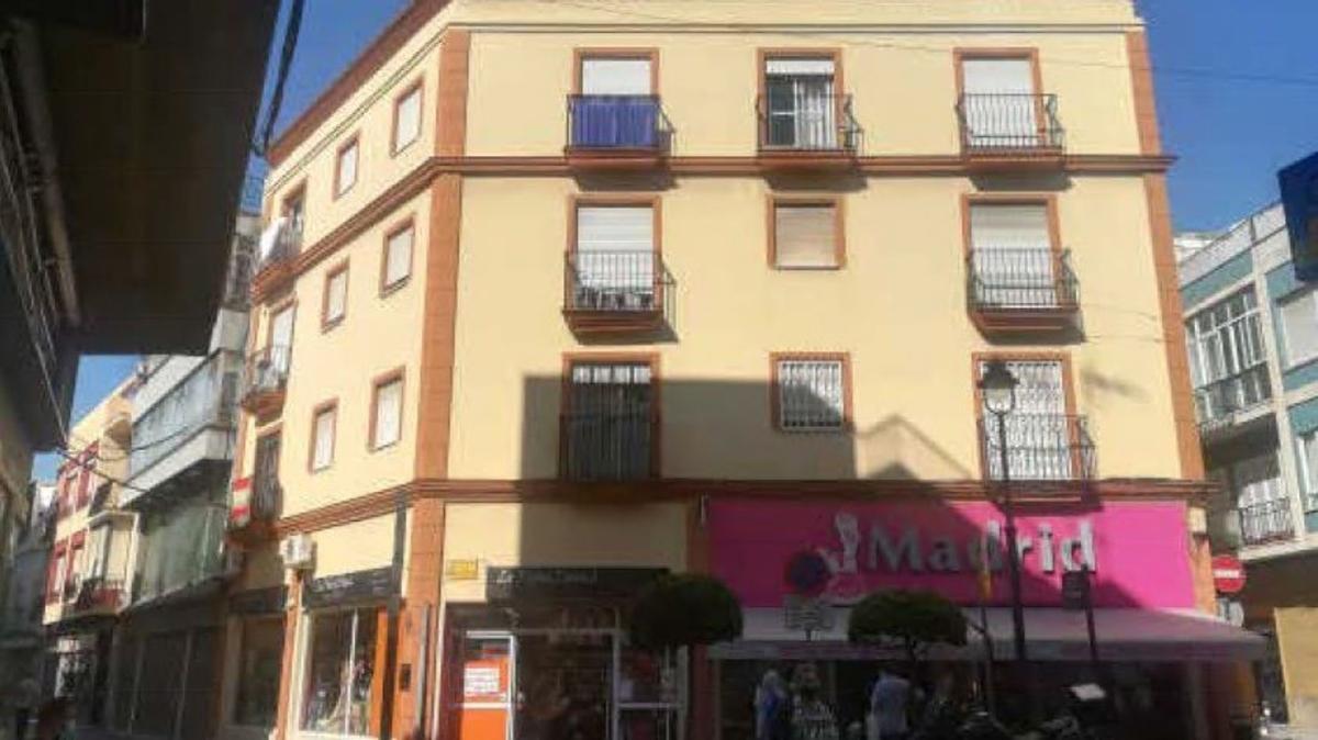 Продажа квартиры на Piso en Calle las Huertas, Centro, Algeciras, Алхесирас
photo 1