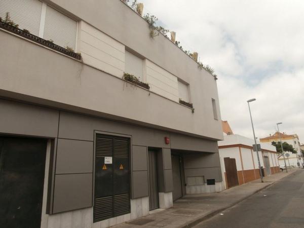 Venta de piso en Piso en Calle Duero, El Rocío - La Milagrosa, Jerez de la Frontera, Jerez de la Frontera
 photo