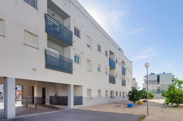 Продажа квартиры на Piso en Calle Doctor Santiago Ramon y Cajal, Puertas del sur - Guadabajaque, Jerez de la Frontera, Херес-де-ла-Фронтера
photo 1