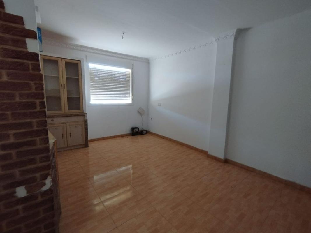 Недвижимость на продажу и в аренду в Испании photo 2