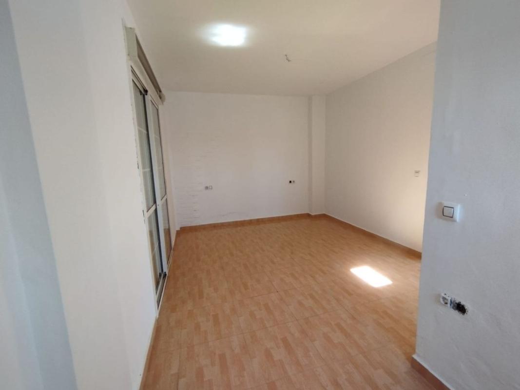 Недвижимость на продажу и в аренду в Испании photo 4