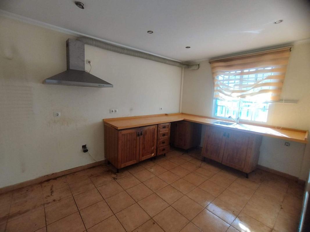Sprzedaż niezależnego domku jednorodzinnego w Chalet pareado en Calle Palermo, El Zabal-Santa Margarita, La Linea de la Concepcion, La Línea de la Concepción photo 3