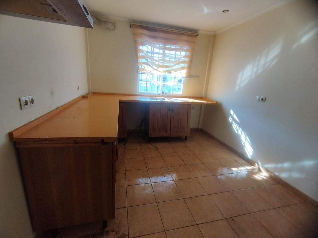 Venta de chalet independiente en Chalet pareado en Calle Palermo, El Zabal-Santa Margarita, La Linea de la Concepcion, La Linea de la Concepcion
 photo 4