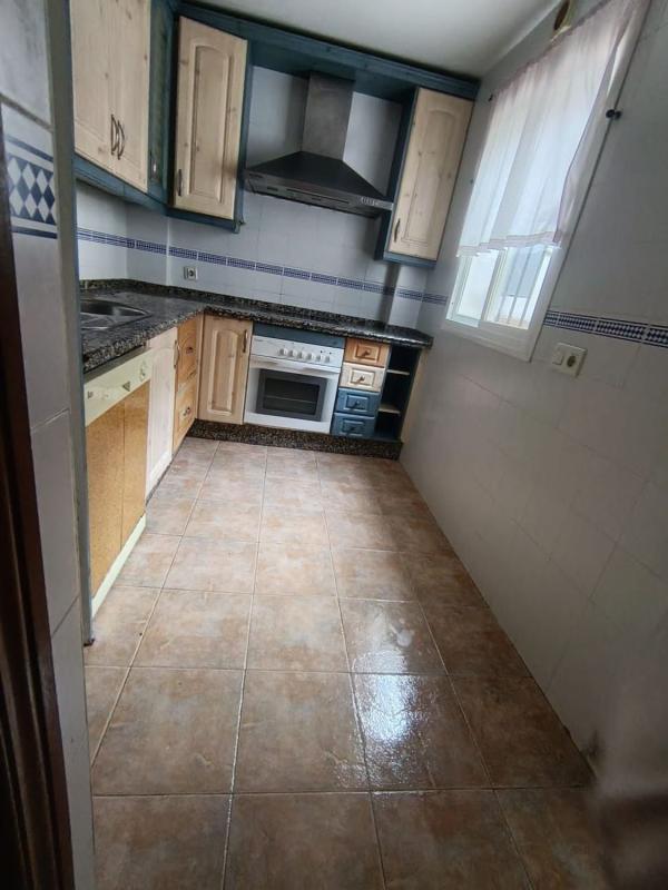 Propiedades en venta y alquiler en España photo 2