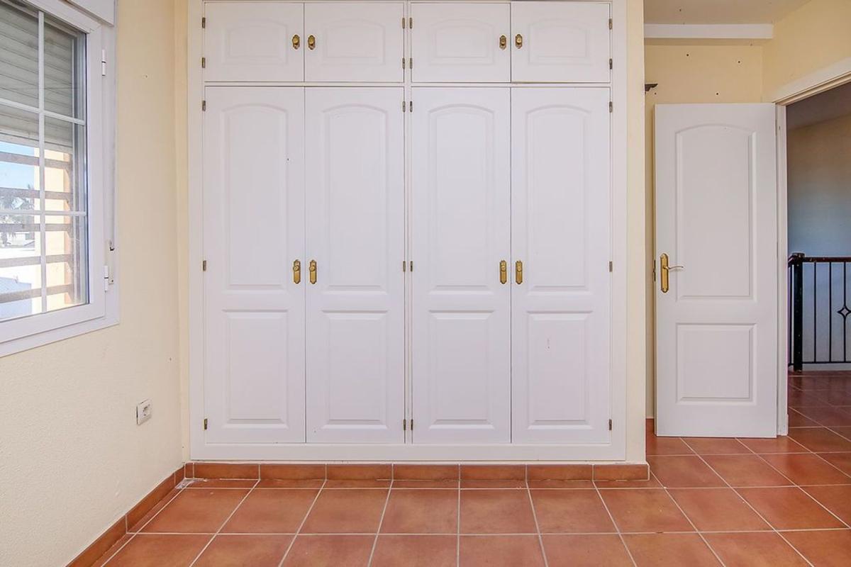 Properties for sale and rent in Spain photo 4
