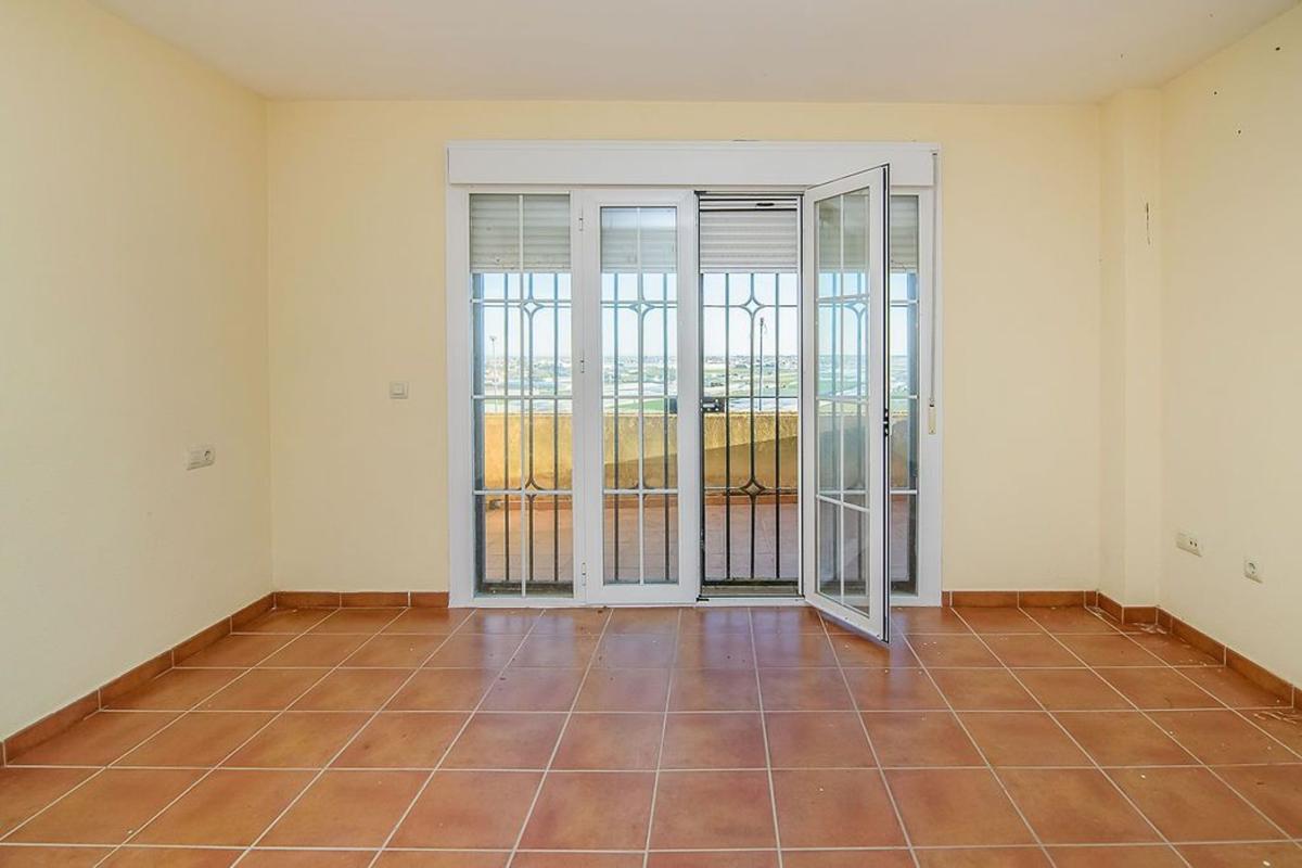 Properties for sale and rent in Spain photo 5