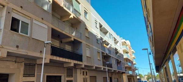 Продажа квартиры на Piso en Calle de la Mare de Déu de la Paciència, Zona Centro, Oropesa del Mar, Оропеса-дель-Мар
photo 1