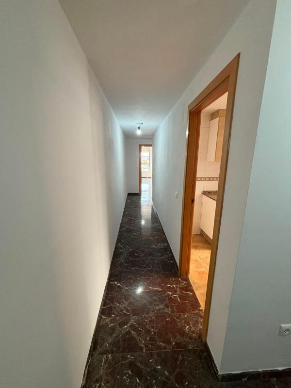 Sale of apartment in Piso en Avenida de l'Alcora, Onda, Wave
 photo 5