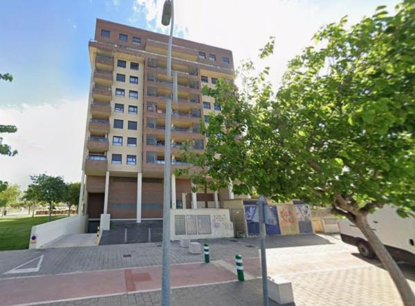 Продажа квартиры на Piso en Avenida de Juan XIII, Zona Salinas, Vinarós, Винарос
photo 1