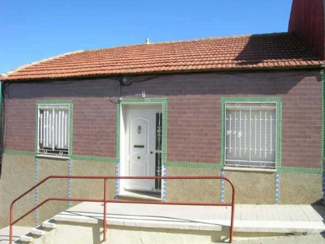 Propiedades en venta y alquiler en España photo 1