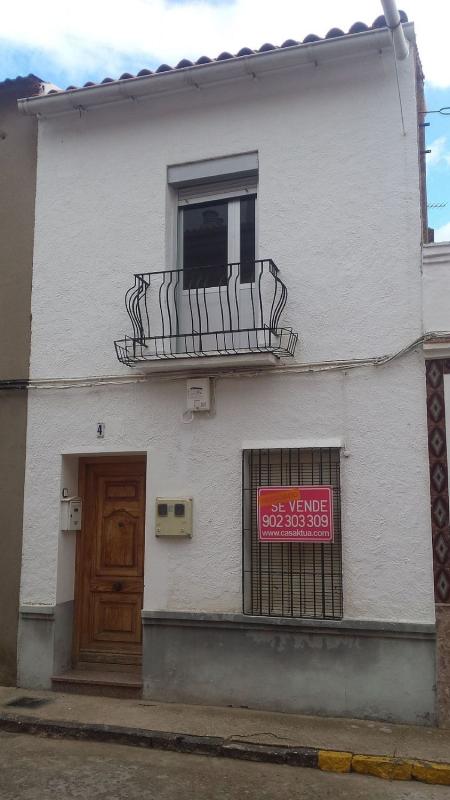 Продажа отдельного шале в  Chalet pareado en Calle Santos Mártires, Argamasilla de Calatrava, Аргамасилья-де-Калатрава photo 5