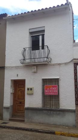 Chalet pareado en Calle Santos Mártires, Argamasilla de Calatrava photo 1
