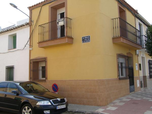 Chalet independiente en venta en Casa o chalet en Calle Real, Calzada de Calatrava, Calzada de Calatrava
 photo