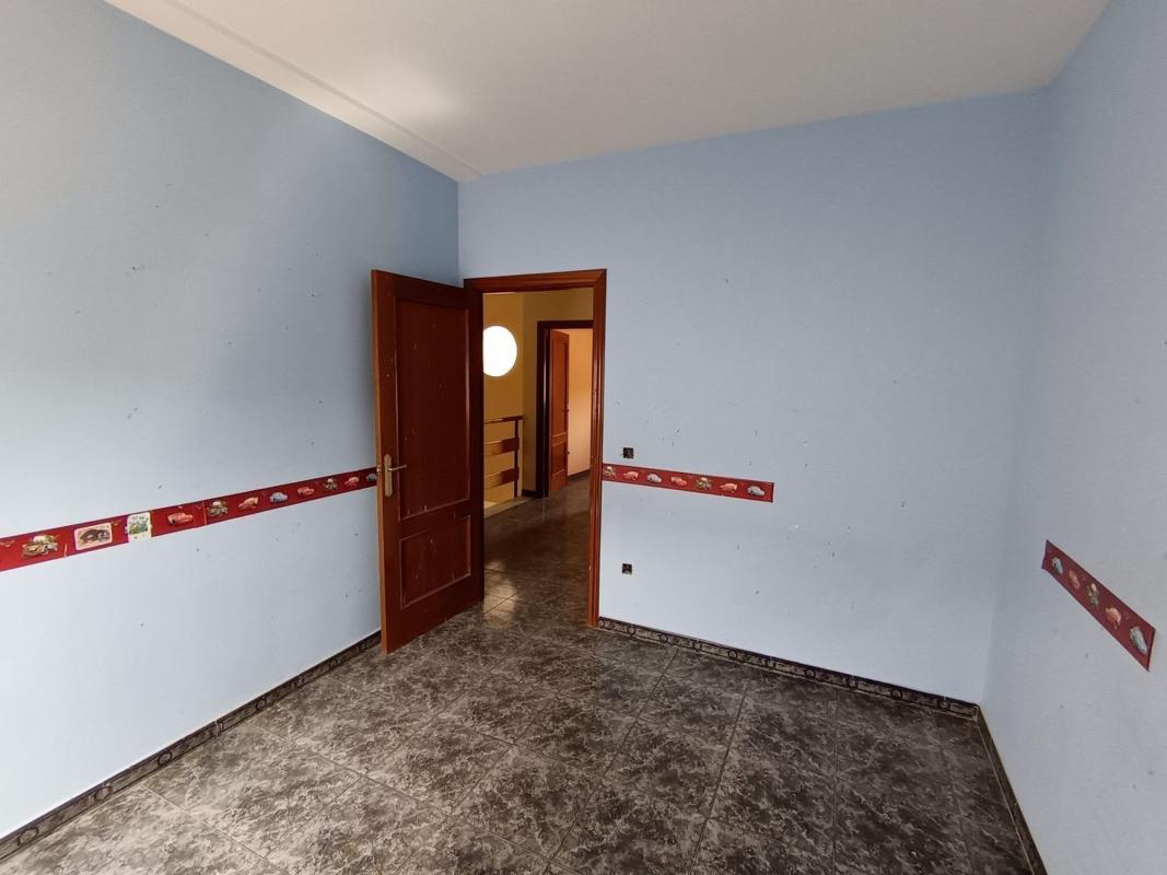 Sprzedaż niezależnego domku jednorodzinnego w  Casa o chalet en Calle Granátula, Moral de Calatrava, Moral de Calatrava photo 2