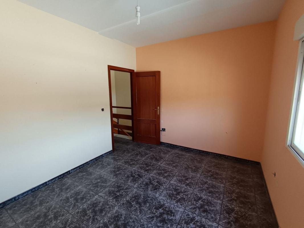 Sprzedaż niezależnego domku jednorodzinnego w  Casa o chalet en Calle Granátula, Moral de Calatrava, Moral de Calatrava photo 3