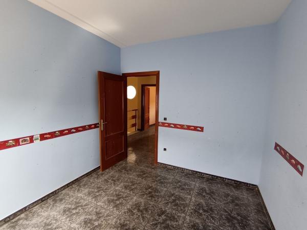 Chalet independiente en venta en Casa o chalet en Calle Granátula, Moral de Calatrava, Moral de Calatrava
thumbnail 1