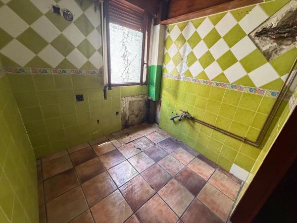 Chalet wolnostojący na sprzedaż w  Casa o chalet en Calle Real, Malagon, Malagon photo 3
