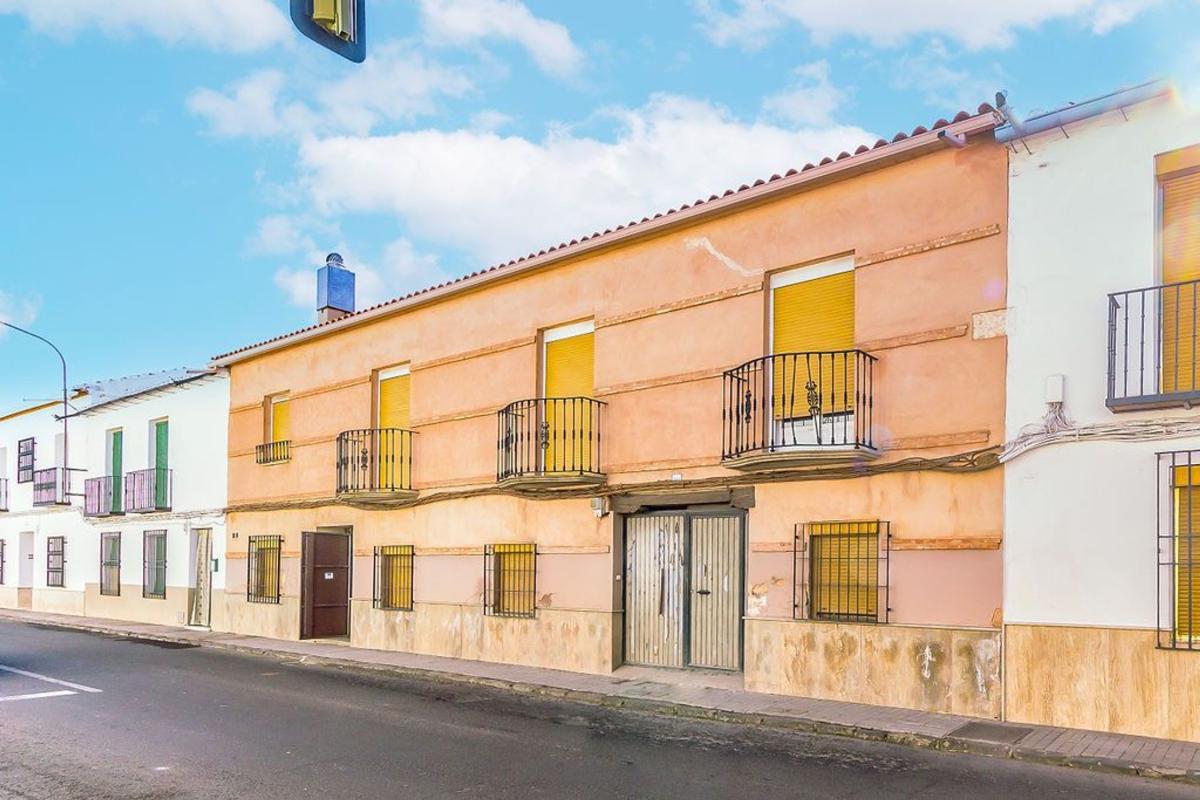 Venta de chalet independiente en Casa o chalet en Calle Bolaños, Almagro, Almagro
photo 1