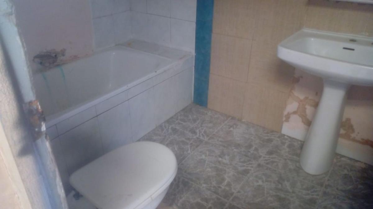 Sprzedaż niezależnego domku jednorodzinnego w Casa o chalet en Calle Río Tajo, Villarrubia de los Ojos, Villarrubia de los Ojos photo 4