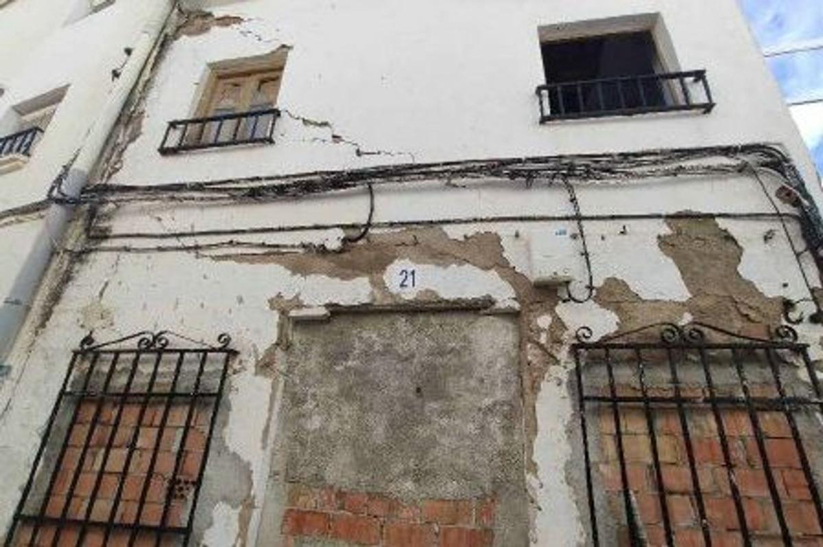 Sprzedaż niezależnego domku jednorodzinnego w  Casa o chalet en Calle Benito Lastres, Baena, Baena photo 2