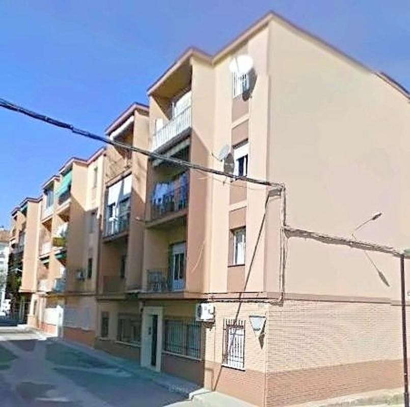 Venta de piso en Piso en Camino Zuheros, El Valle, Lucena, Lucena
photo 1