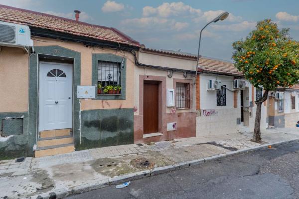 Independent chalet for sale in Casa o chalet en Calle Sanchuelo, Campo de la Verdad, Córdoba, Córdoba
 photo 2